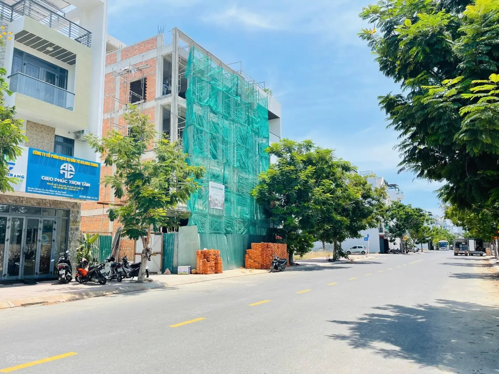 Bán lô đường Số 8 Hà Quang II đối diện trung tâm thương mại chỉ 64.5tr/m2