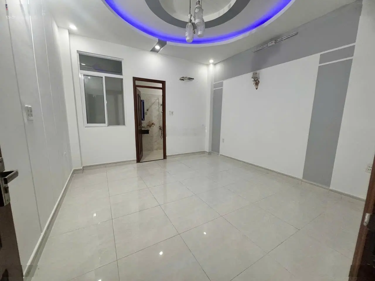 Bán nhà riêng Cống Lở, P15, Tân Bình 56m2 5 tầng chỉ 7,5 tỷ thương lượng.