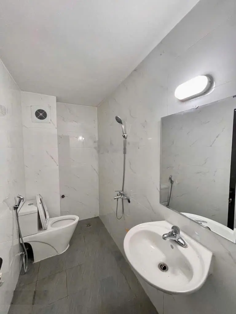 Nhà phân lô ô tô lùi cửa tại Ngô Quyền, Hà Đông 40m2 với giá 7, x tỷ, lh: 0963 978 ***
