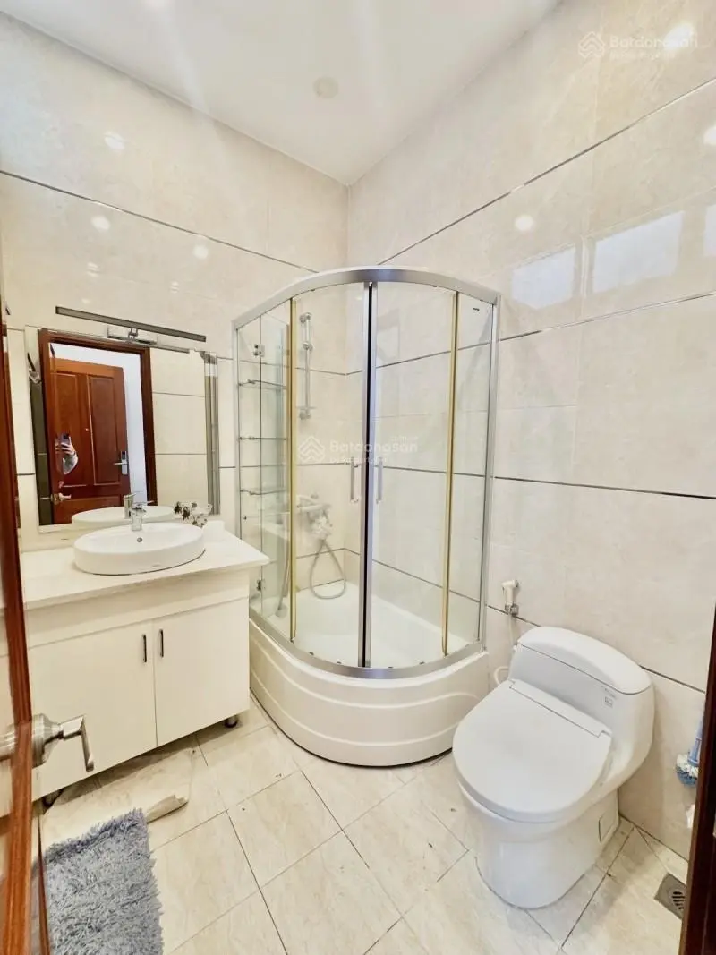Bán nhà mặt phố đường trần thủ độ, giá sốc chỉ 12 tỷ vnd, diện tích 72m2