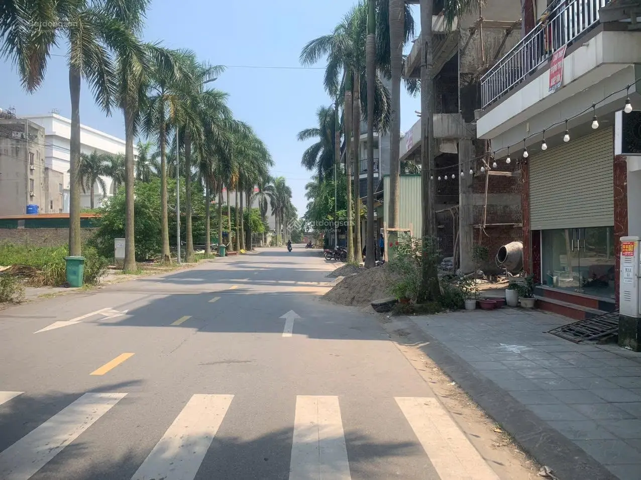 Dương Đức Hiền,Gia Lâm,mặt đường,vỉa hè, đông sinh viên, kinh doanh bất chấp,94m2, MT5m, nhỉnh 7tỷ