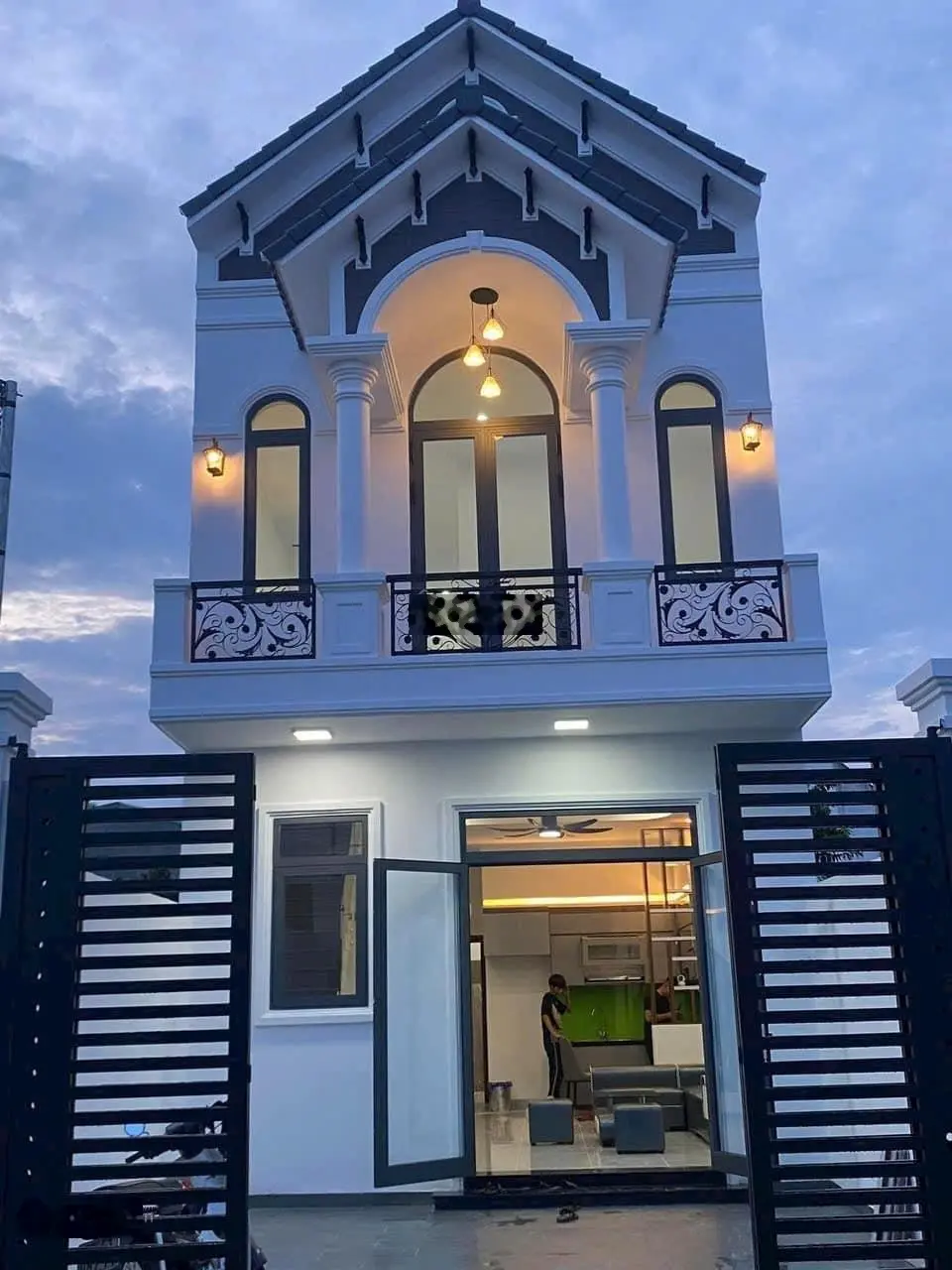 Nhà phố 90m2 đã có sổ. Chỉ đúng một căn duy nhất tại Lái Thiêu, Thuận An