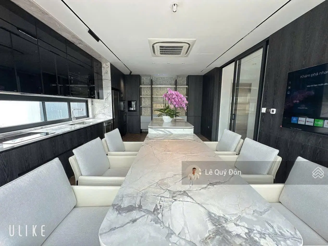 13 Tỷ Nhà phố Sài Đồng 100m², 5 tầng, thang máy, ô tô tránh Sổ đỏ, ở ngay