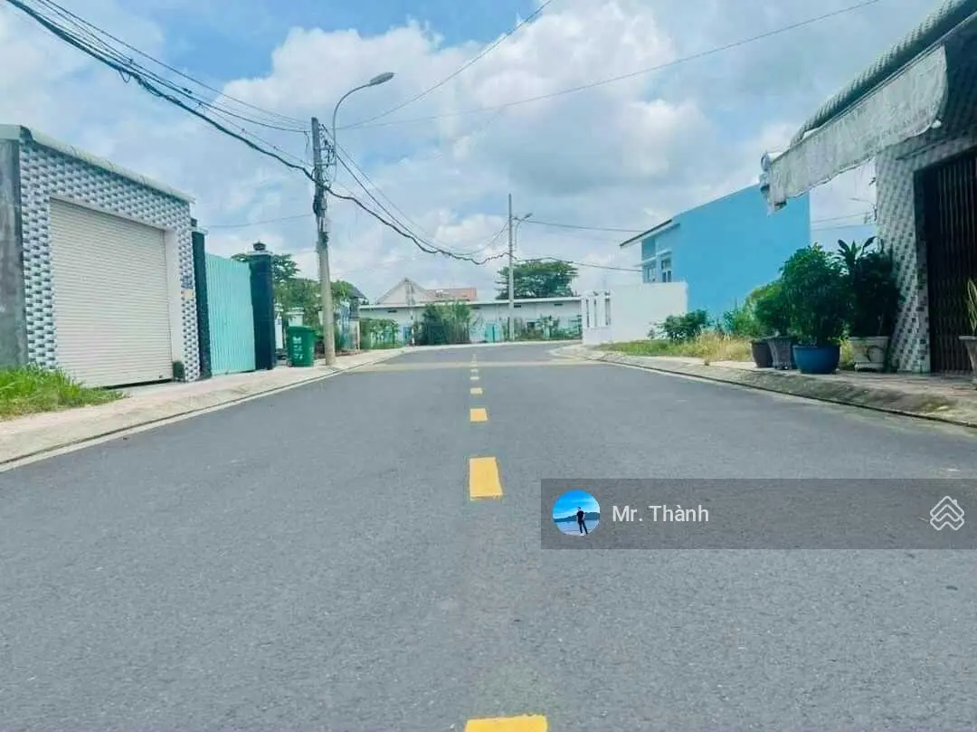 Bán lô đất thổ cư đang ngộp, 94m2 Đường Huỳnh Văn Cọ, thị trấn Củ Chi, giá: 1,38 tỷ