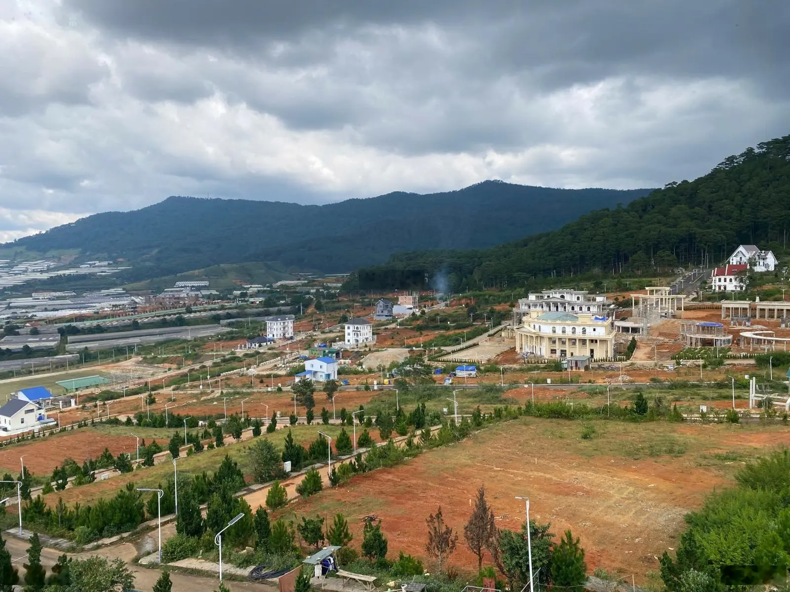 Hoa hậu KĐT Vạn Xuân Langbiang- 290m2, view rừng thông