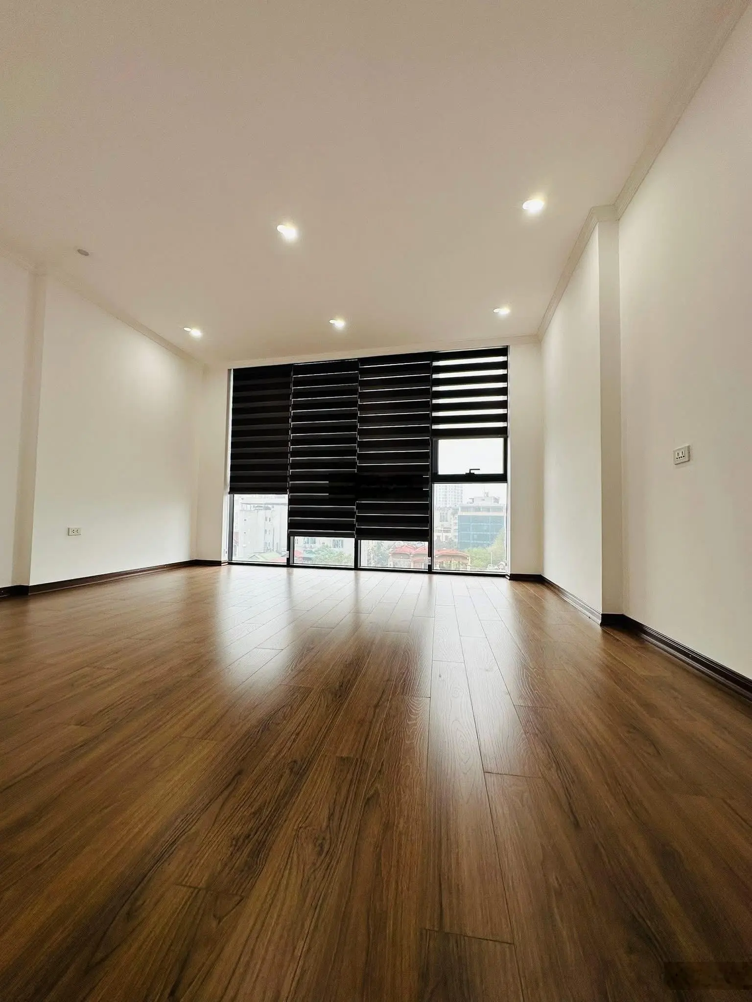 Bán nhà mặt phố Hồ Tùng Mậu 65m2 8 tầng kinh doanh 39 tỷ