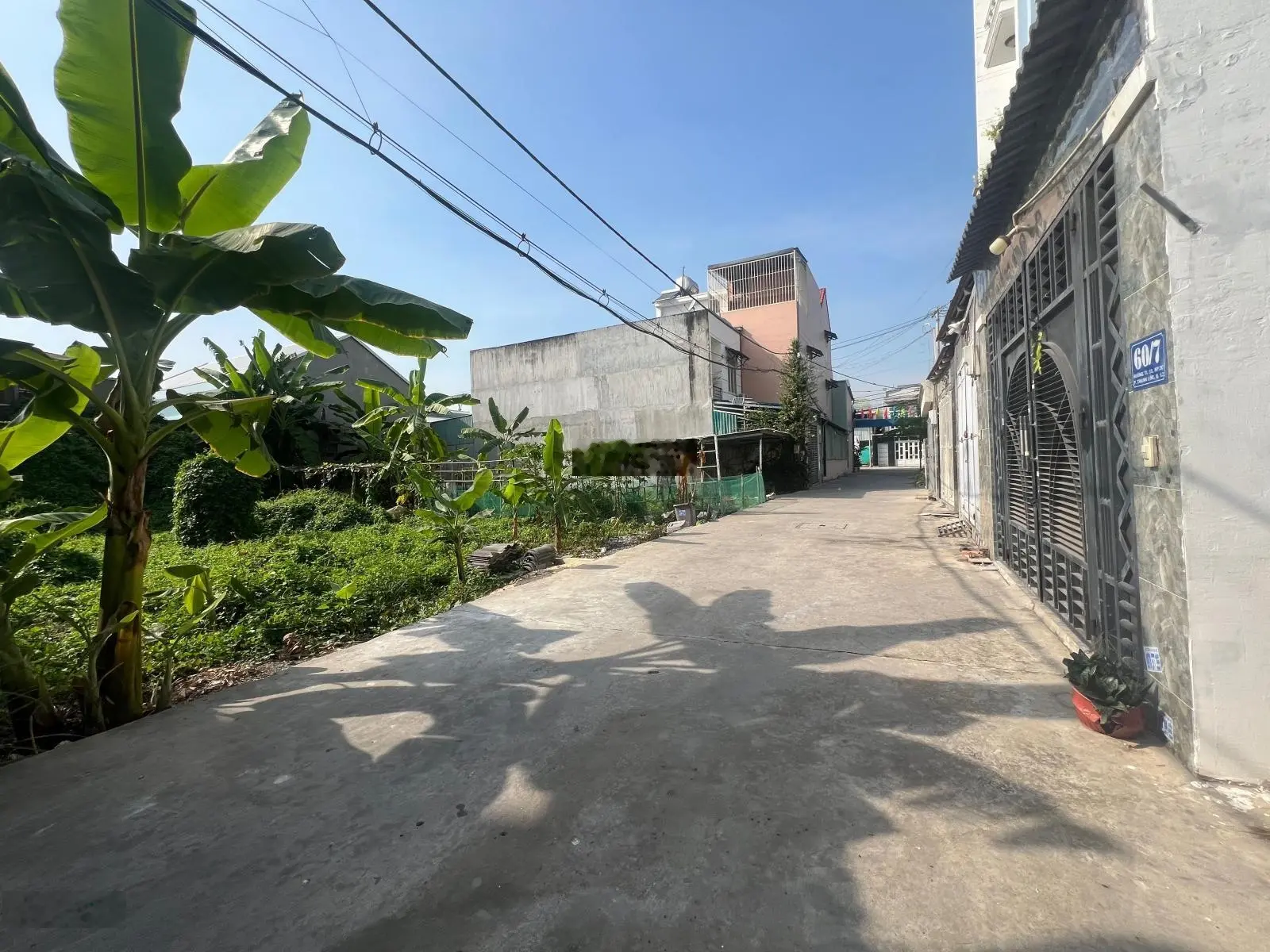 Đất đẹp 5x21 thổ 102 m2 hẻm xe hơi P Thạnh Lộc, Q12