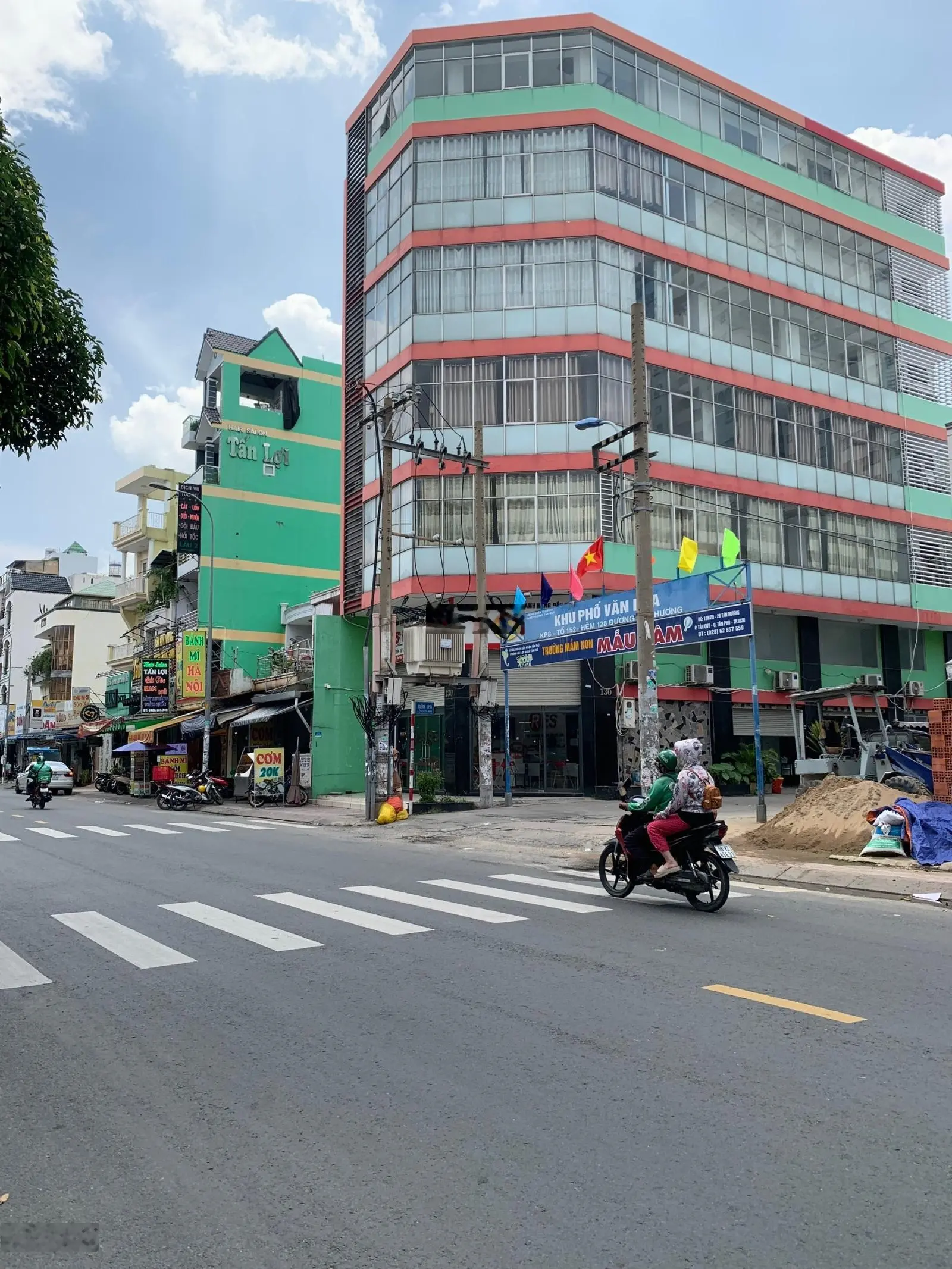 Bán nhà góc 2 mặt tiền tân hương quận tân phú