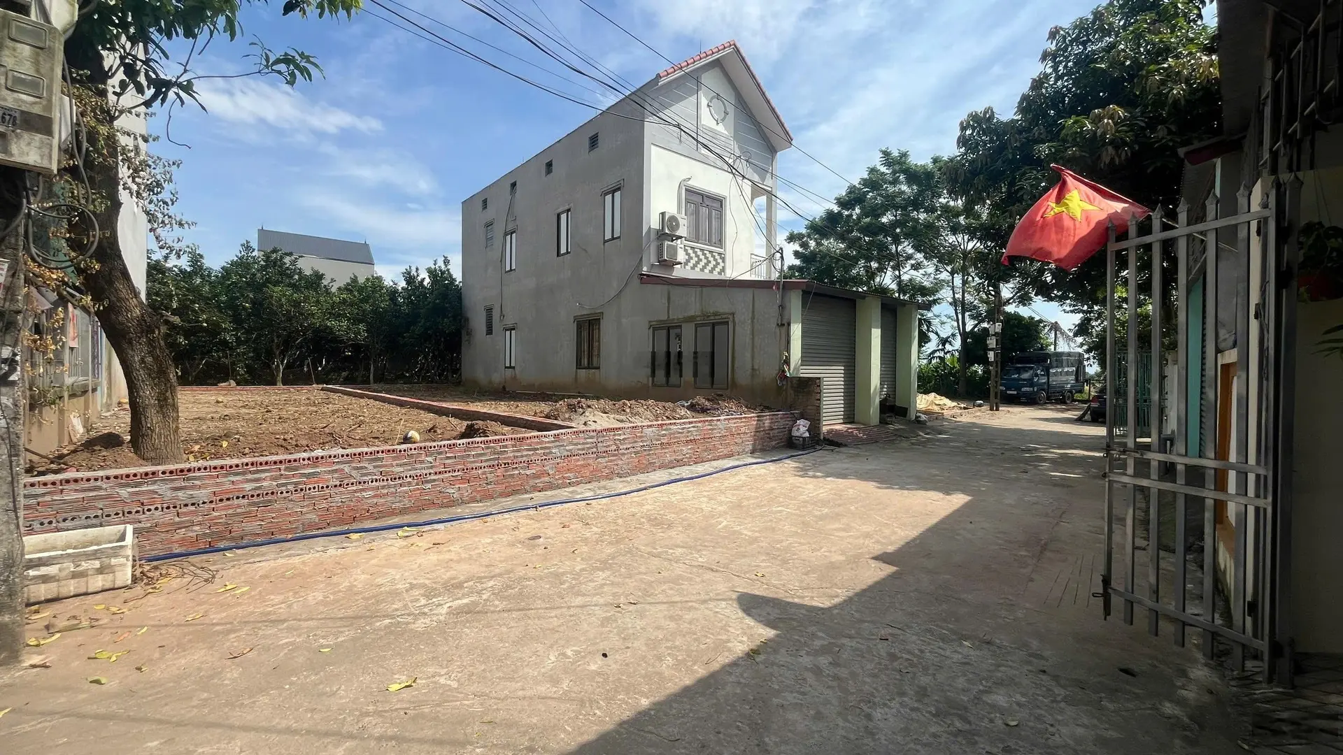 Chính chủ cần bán 2 lô đất thổ cư tại Đông Cao, Mê Linh. Chỉ 24tr/m2