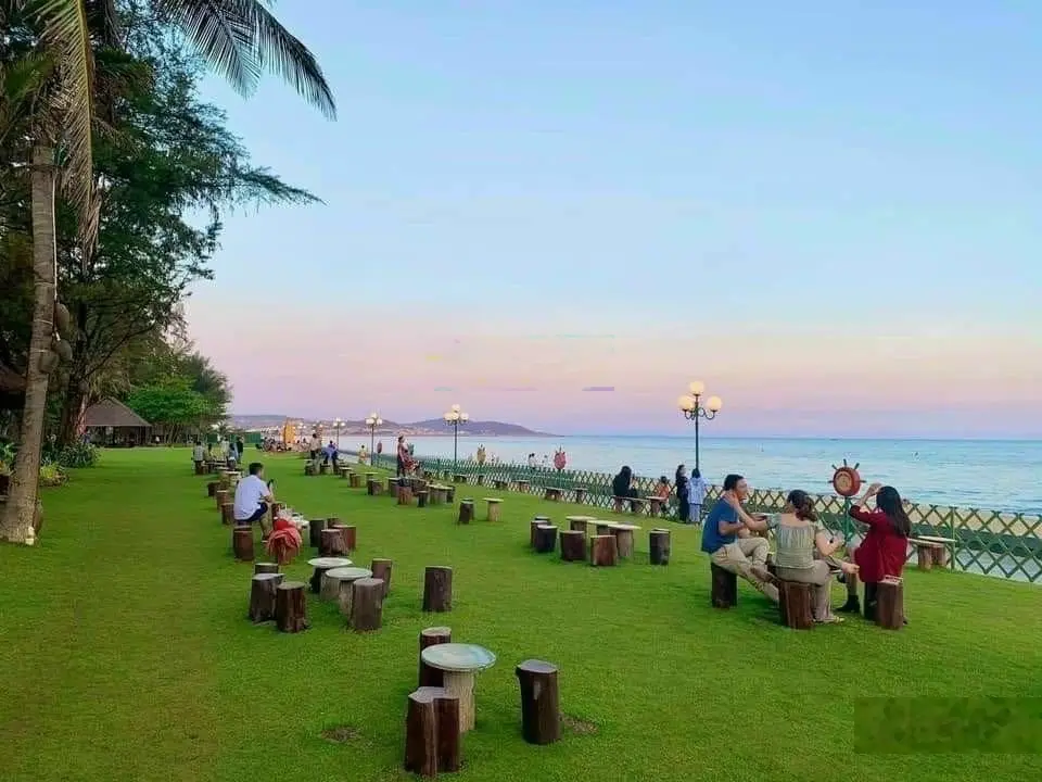 Cần bán lô đất đẹp trong phố biển - Oceans Tp Phan Thiết giá rẻ đầu tư