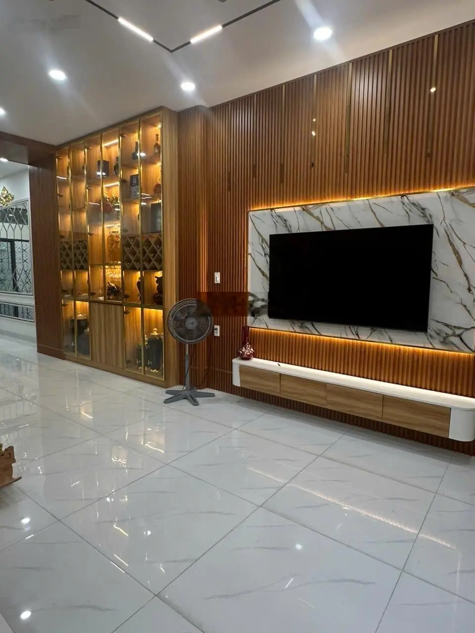 Bán nhà riêng 4PN, 5WC, 75m2 tại Đường 10, Cát Lái, Q2, HCM, giá cực chất 9,2 tỷ