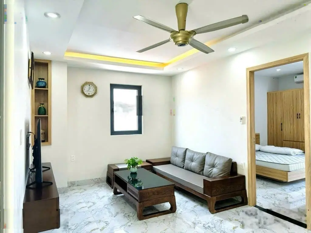 Tòa căn hộ 4,5 tầng đường Trần Khánh Dư, doanh thu 70 triệu. Sát biển Mỹ Khê