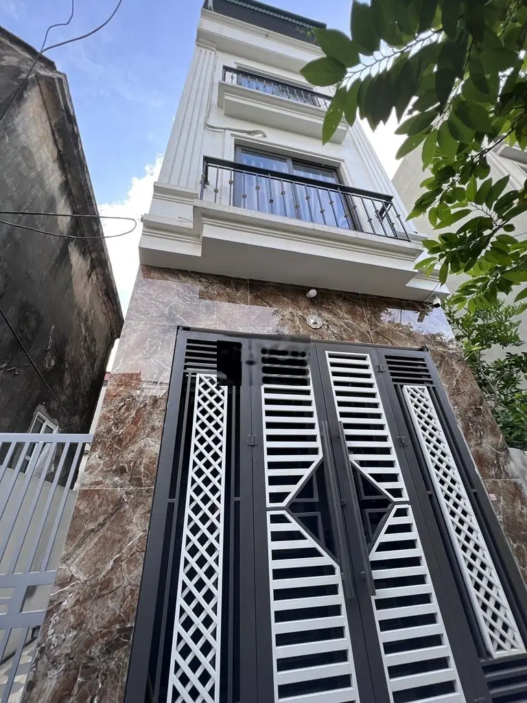 Siêu Đẹp - Nhà 3Tầng Yên Nghĩa - 30m ra đường Ôtô tránh. Full Nội thất