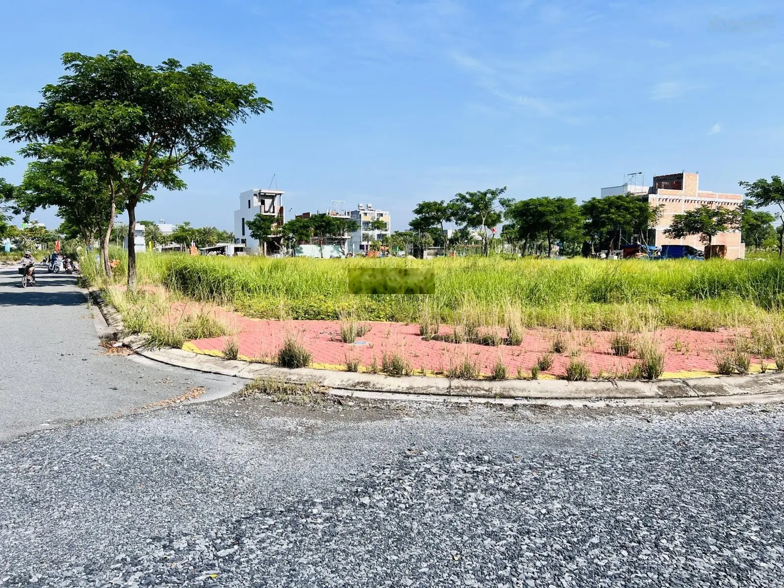 Cần bán lô góc 2 MT đường 20m khu tái định cư Thủ Thừa Garden Riverside