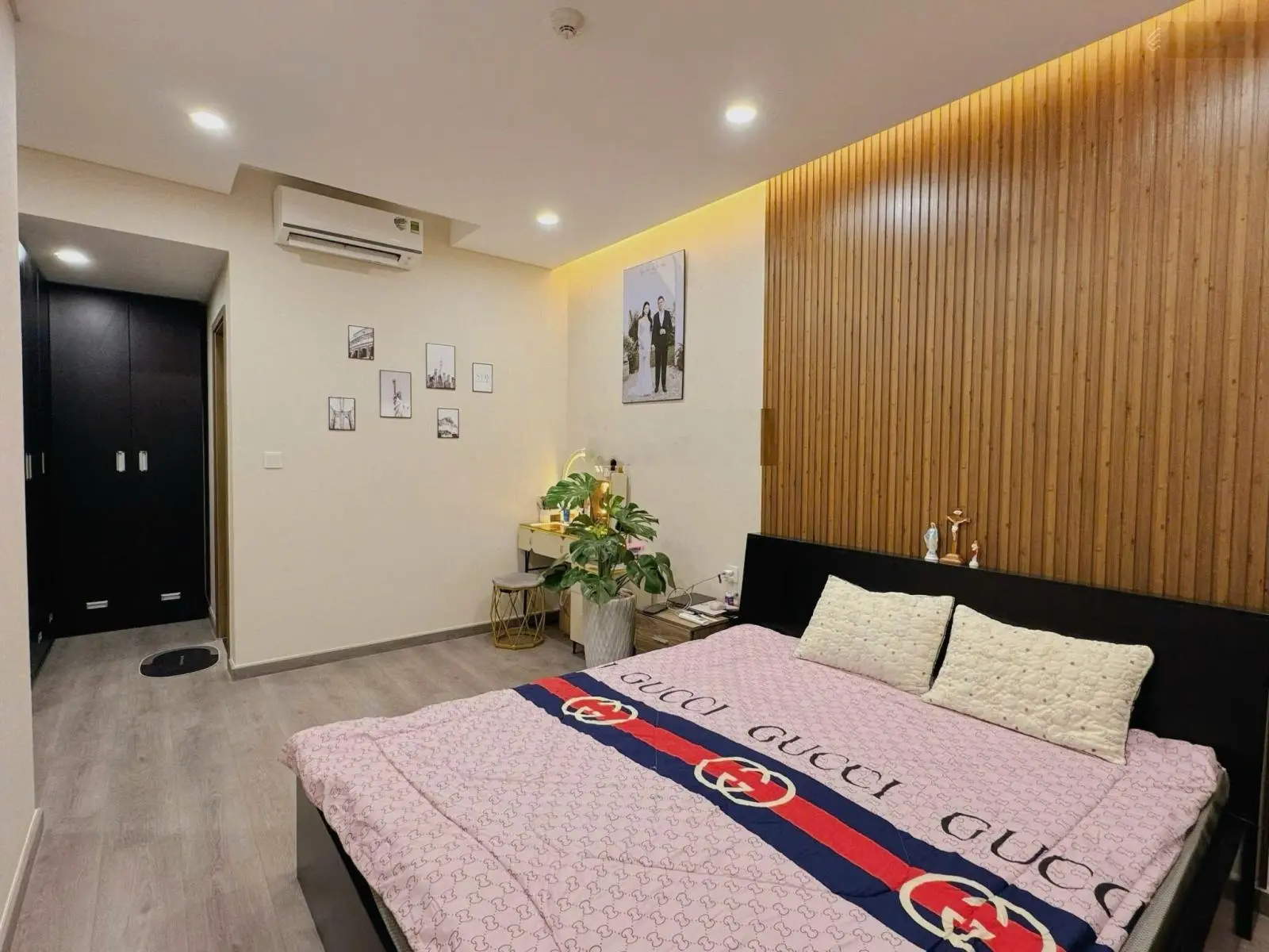 Bán căn hộ Diamond Alnata 2PN+2WC(88,8m2) giá 4,260 tỷ, view đại lộ Gamuda