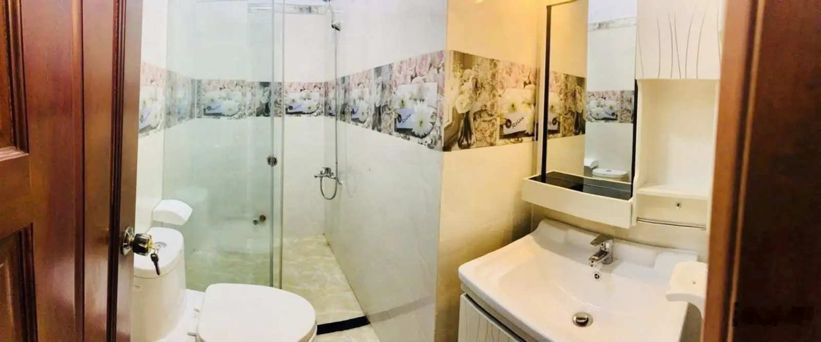 Siêu phẩm 4tầng tăng nhơn phú b - hxh 7m, 6.5 tỷ, hiếm!!