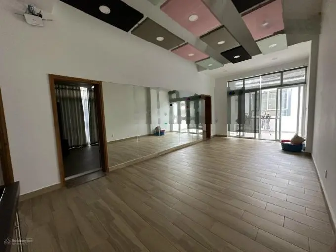 Bán biệt thự Tứ lập Khu Nam Phú Mỹ Hưng, đang cho thuê đến tháng 7/2025 giá cực tốt trong tháng này