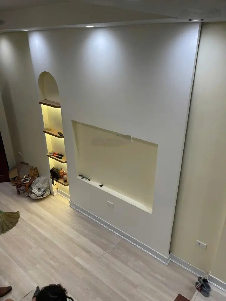 Nhà Phùng Khoang 4 tầng, dân xây. Đi 60 m ra phố. Giá đẹp 6,18 tỷ. Liên hệ em Nhâm 0984 596 ***