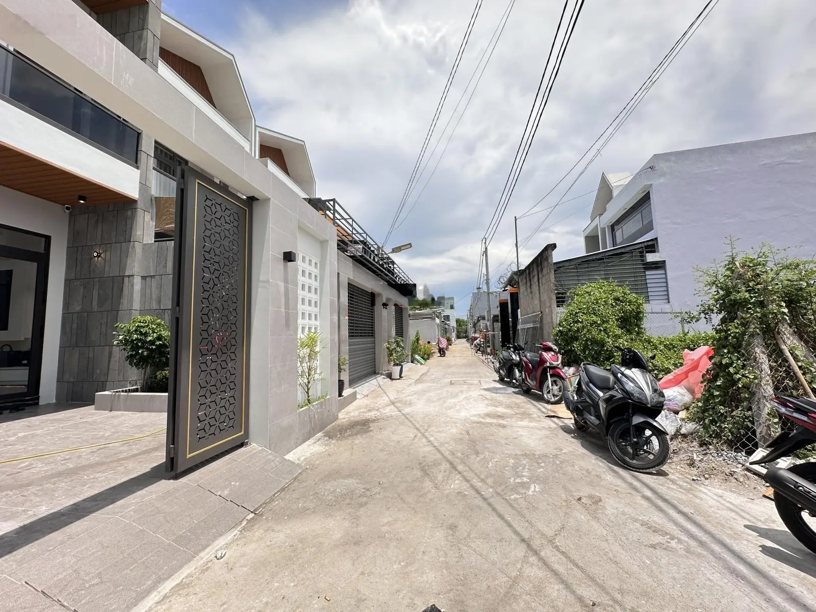 Bán nhà đẹp phường 5 nội thất cao cấp đường ô tô