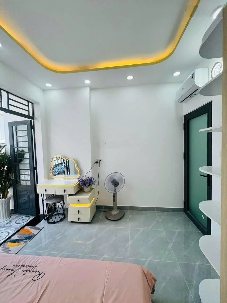 Bán nhà riêng tại Đặng Thùy Trâm Bình Thạnh - 40m2 - 2,2 Tỷ. Sổ riêng, HXH. Đang có HĐT 10tr/th
