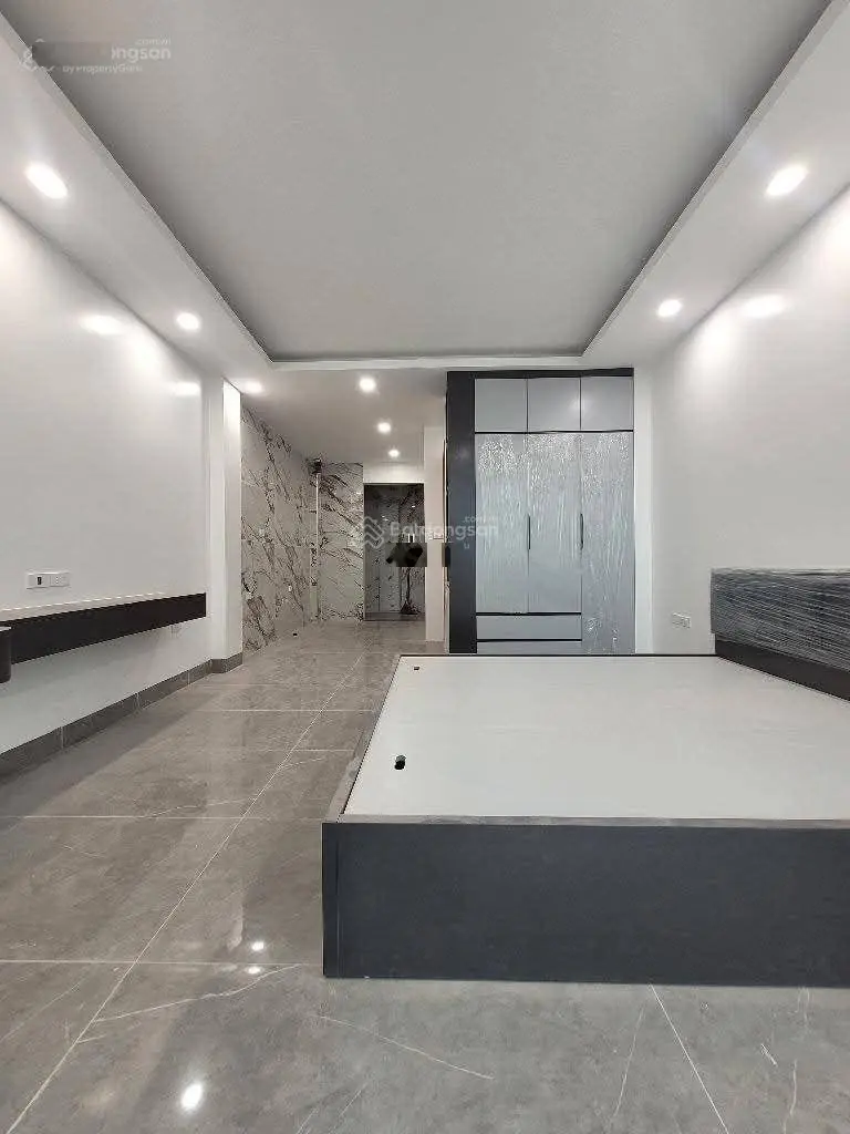 Bán nhà đẹp 6 tầng đường Cổ Linh 45m2 * 6 tầng * thang máy * Ô tô vào nhà * NHỈNH 8 TỶ