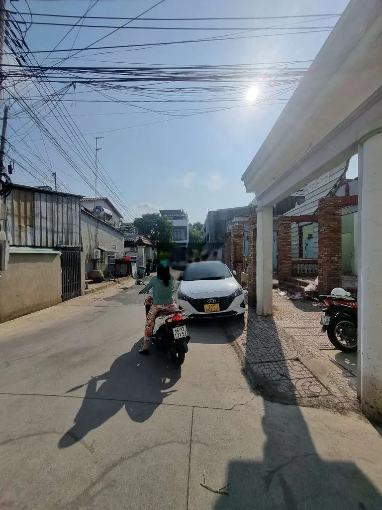 Nhà Gần Chợ Lái Thiêu Đường Xe Hơi Thông