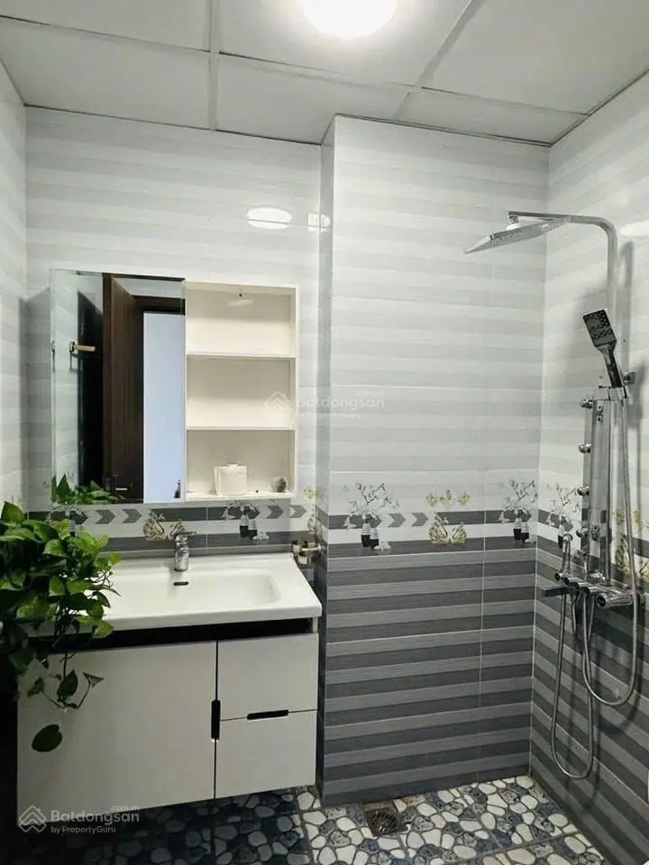 Duy nhất 1 căn phương canh, 38m2x5t, oto đỗ cửa, kinh doanh, nt sang xịn mịn, giá 7.05 tỷ