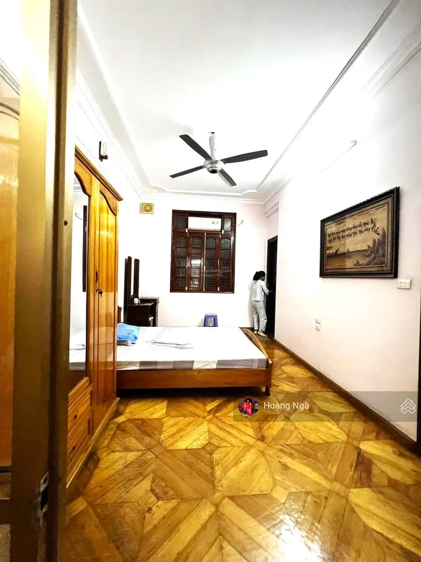 Biệt thự Hoàng Cầu, 88.8m2 x 5 tầng, MT 6.1m, 15.3tỷ. 20m ra phố, 60m ra hồ. LH: 0948 358 ***