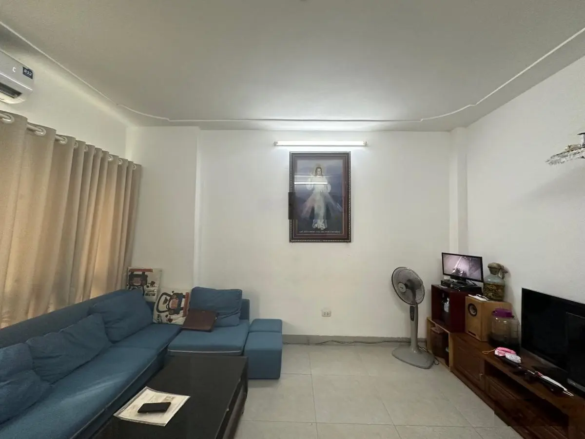 Mặt phố An Dương 30m2 nhà 6 tầng, mặt tiền khủng 6.2m, kinh doanh đỉnh, giá chỉ 11.6 tỷ