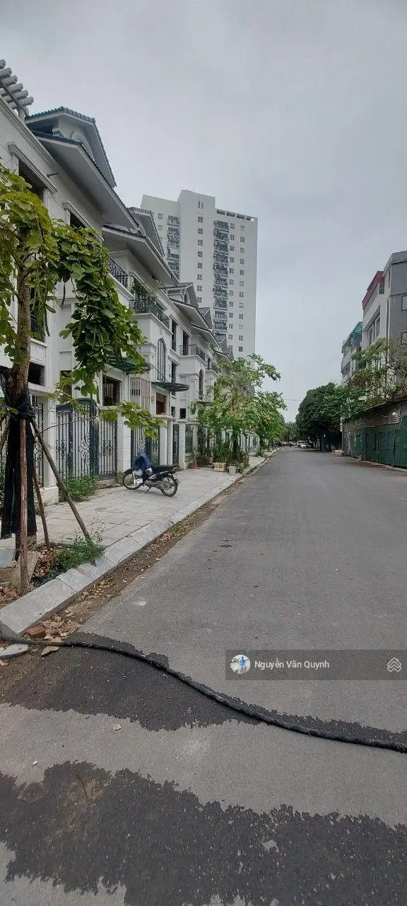 Chính chủ nhờ bán biệt thự HDI Tây Hồ,dt 135m2, xây 5 tầng, mt 9m, có ô chờ thang máy,giá 40,5 tỷ