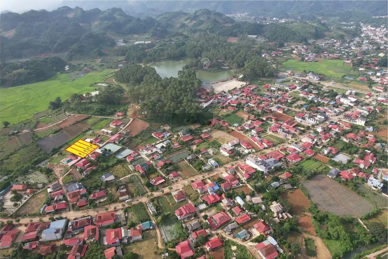 Bán đất du lịch Môc Châu cạnh rừng thông Bản Áng Full thổ cư phù hợ làm Homestay xây khách sạn.