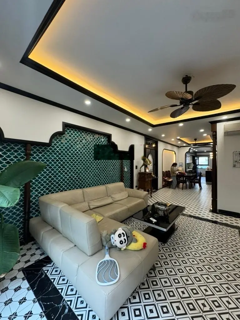 Liền kề Nguyễn Sơn, Long Biên, khu vip phân lô hàng không, kinh doanh, văn phòng, giá trị tăng cao