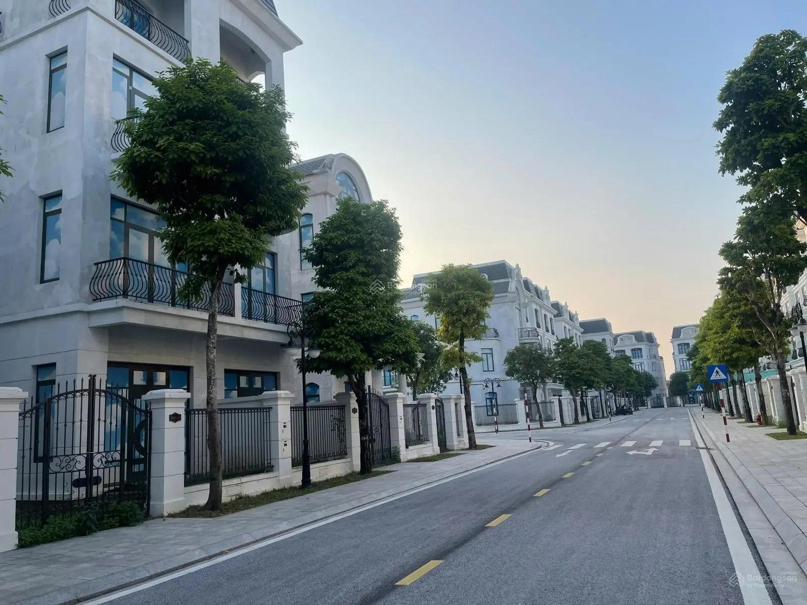 Bán Căn Nhà Song Lập Hướng Tây Nam - 154m - Phân Khu Mẫu Đơn - Vinhomes Star City, Thanh Hóa