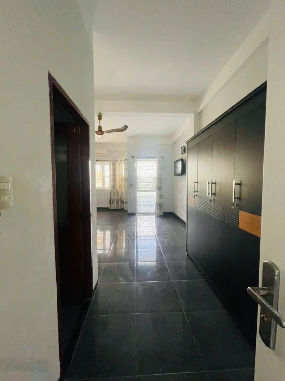 Nhà đường Đặng Thái Thân gần biển