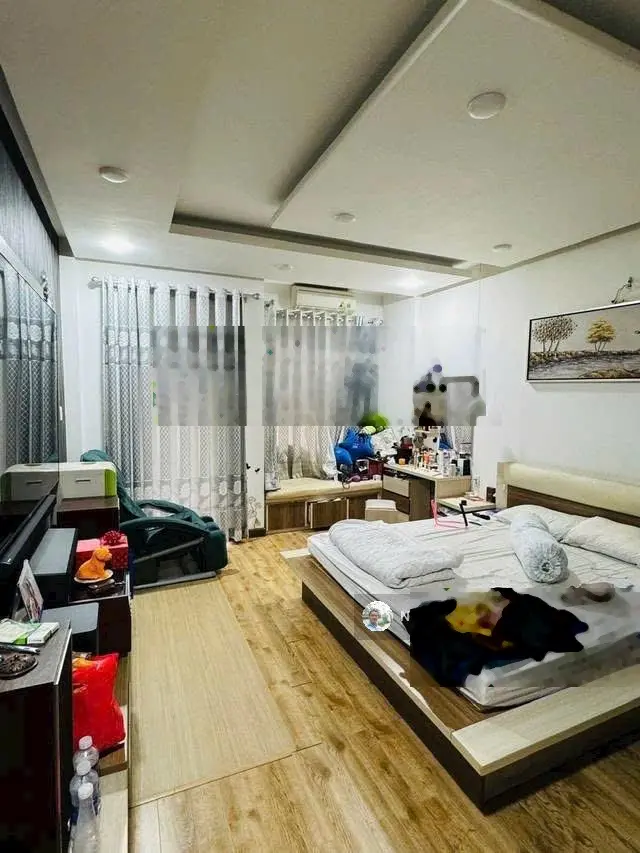 Giảm 2 tỷ!! nhà mặt tiền đ.số q.7 rộng 12m - 4 tầng btct - 70m2 - 7 phòng ngủ - chỉ 9.7 tỷ tl.