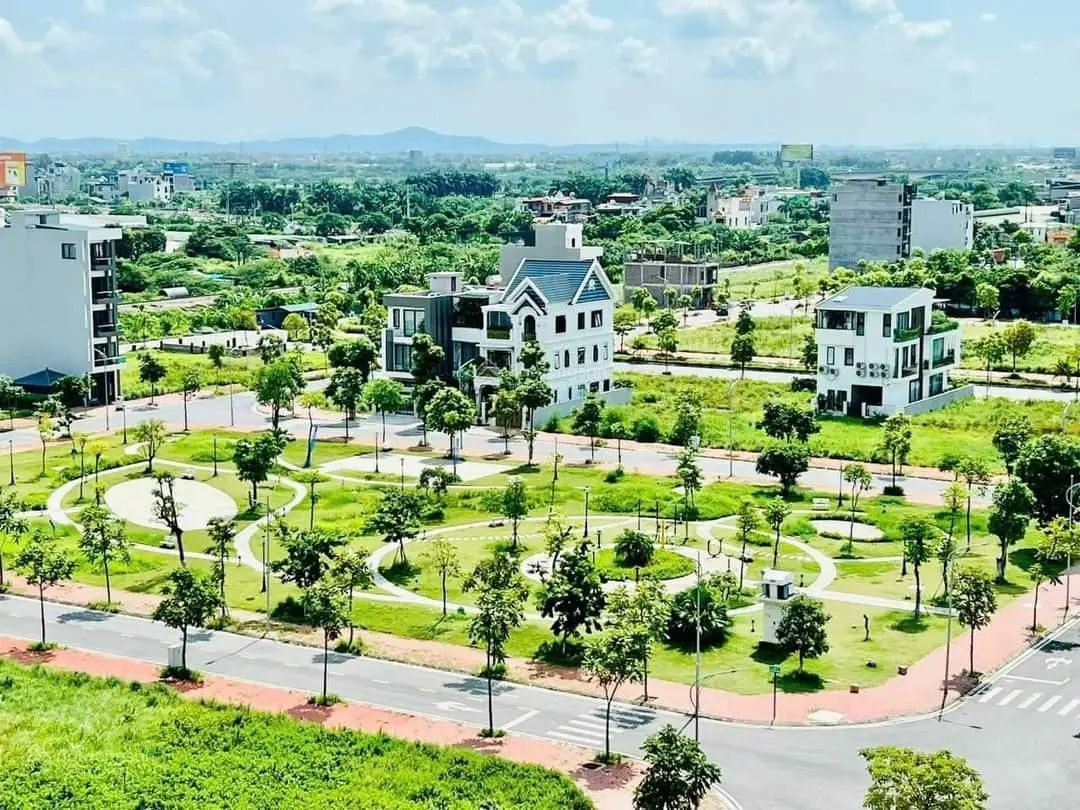 Bán lô đất mặt phố Phạm Minh Nghĩa, KĐT trần hưng Đạo, TPHD, S=78.75m2, giá hơn 4 tỉ Lh: 0979 020 ***