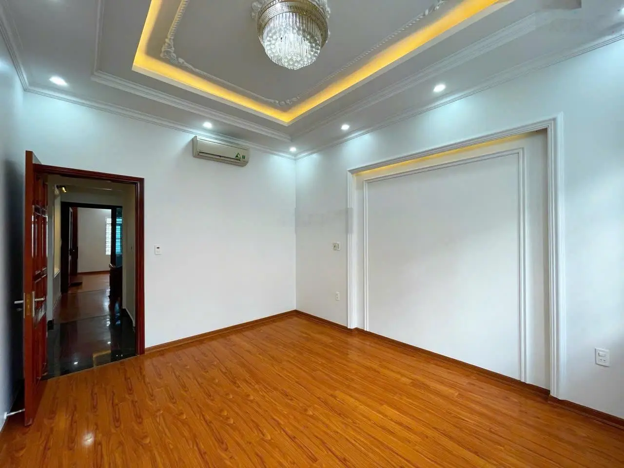 Bán nhà riêng 4PN, 3WC, 72m2 tại Đông Trung Hành, 6,6 tỷ