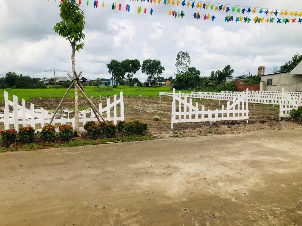 Bán 100m2 Đất Thổ Gần Chợ Mỹ Hạnh Nam Đức Hòa Giá Tốt