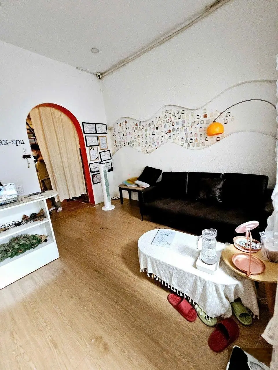 Bán đất tặng nhà đang cho thuê, gần trường học cấp 1,2,3 Dĩ An