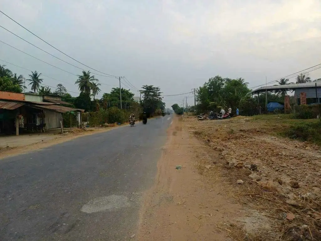 Đất mặt tiền trường hòa chà là. Chỉ 145 triệu 1 mét