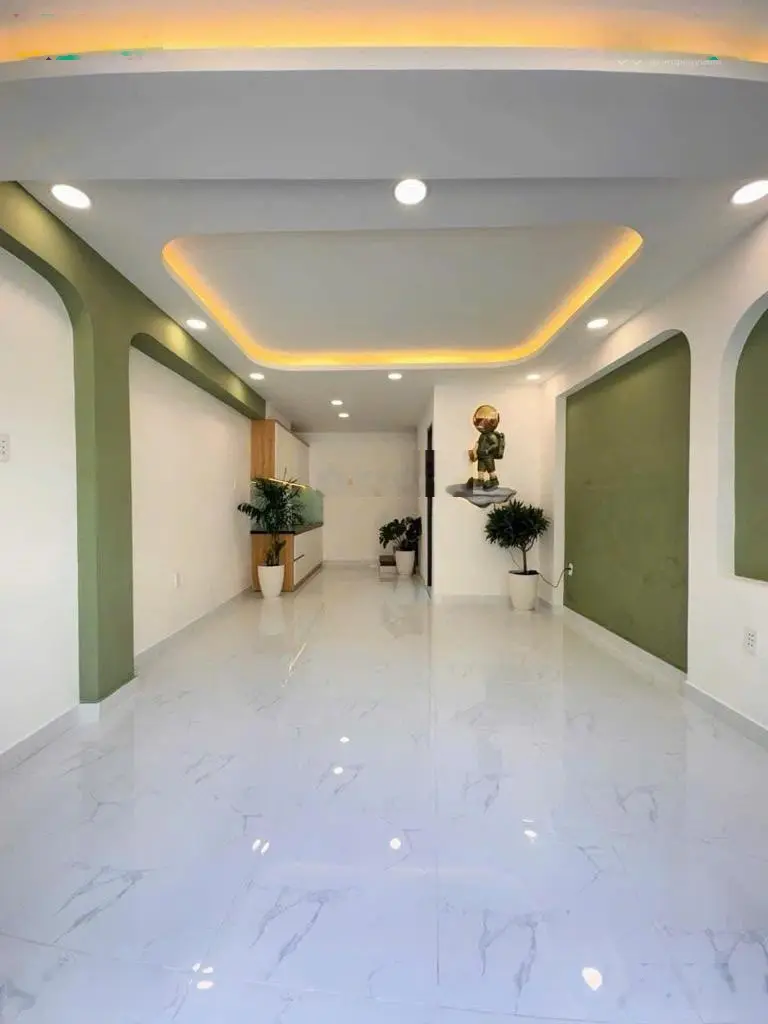 Bán nhà mới 2 tầng 4x8m, giá 3.5ty, ngay lê văn Quới
