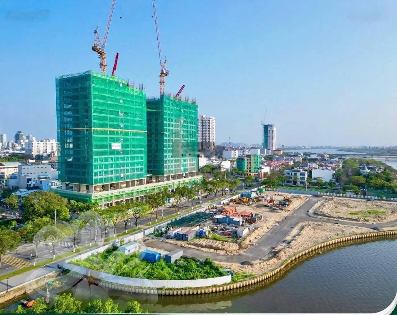 Booking sớm chọn căn đẹp shophouse khối đế sun ponte đn,với suất đầu tư chỉ từ 6,6 tỷ, sổ lâu dài