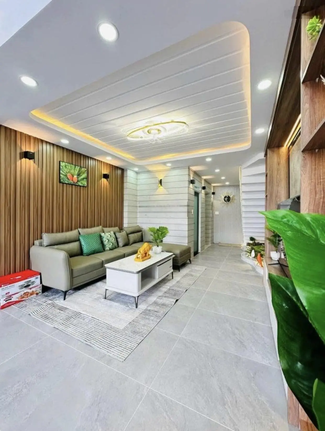 Chủ cần gấp căn nhà Tân Bình, tặng nội thất giá 2ty340 | 38,7m2 | đường Đông Hồ | sang tên liền