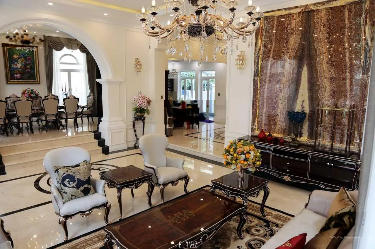 Bán biệt thự đẹp nội thất Châu Âu khu cao cấp Nam Phú Villa, DT 288m2 view công viên. Giá chỉ 34 tỷ