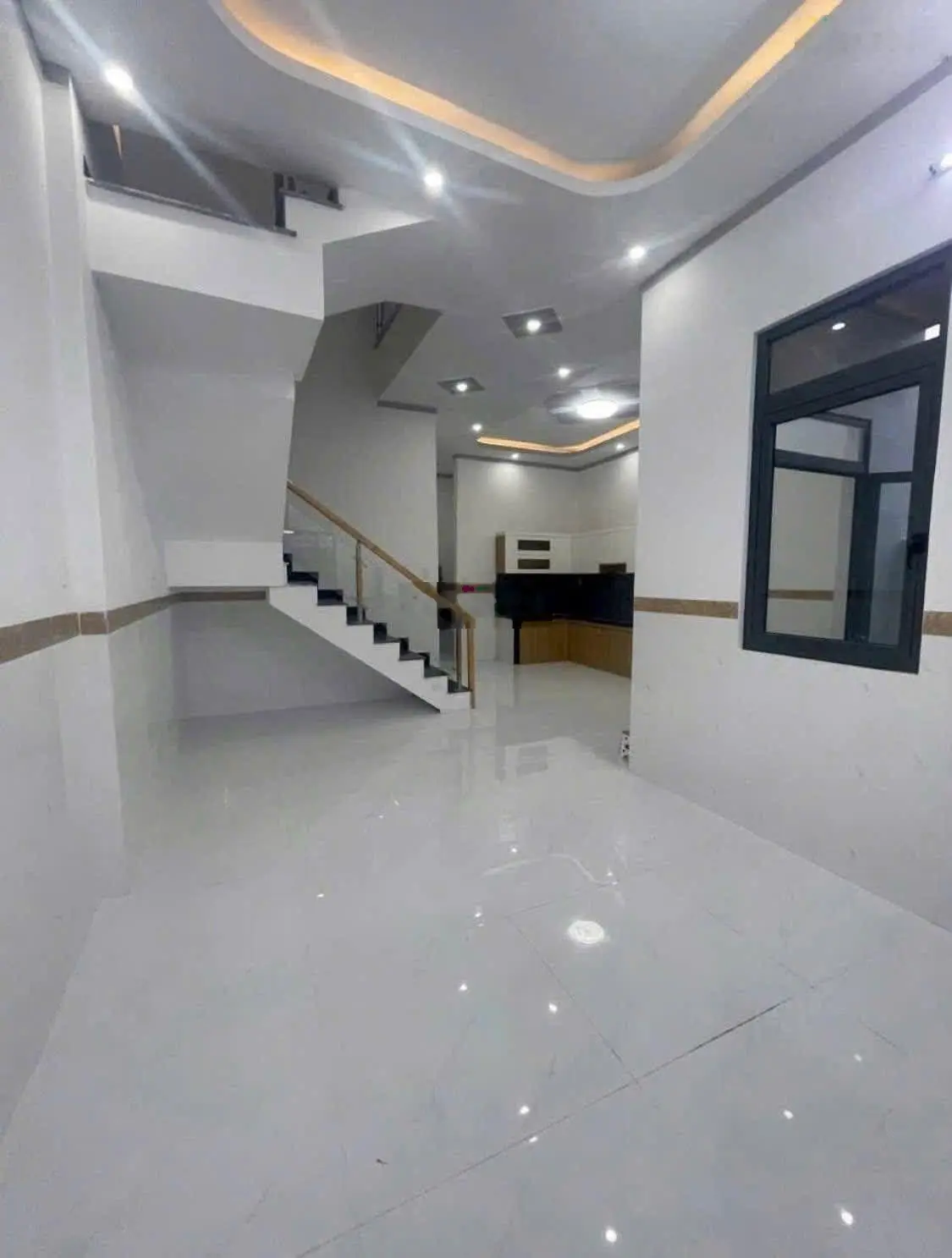 Bán nhà đẹp tại Nguyễn Cửu Phú, Tân Kiên, Bình Chánh, 950 triệu, 93.9m2