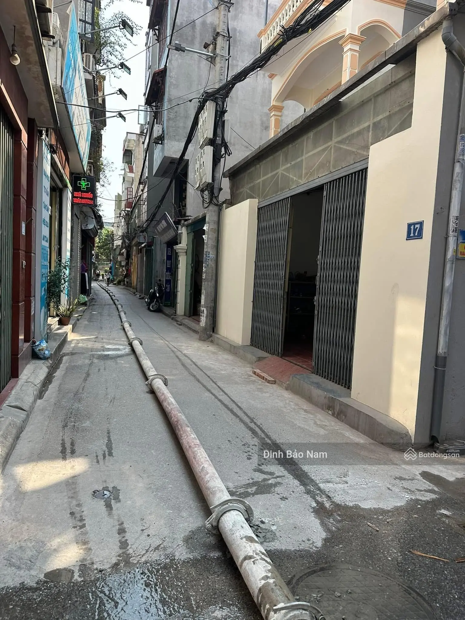 Long biên 62m 5 tầng thang máy lô góc ô tô thông và vào nhà giá chốt bất ngờ cực ngon