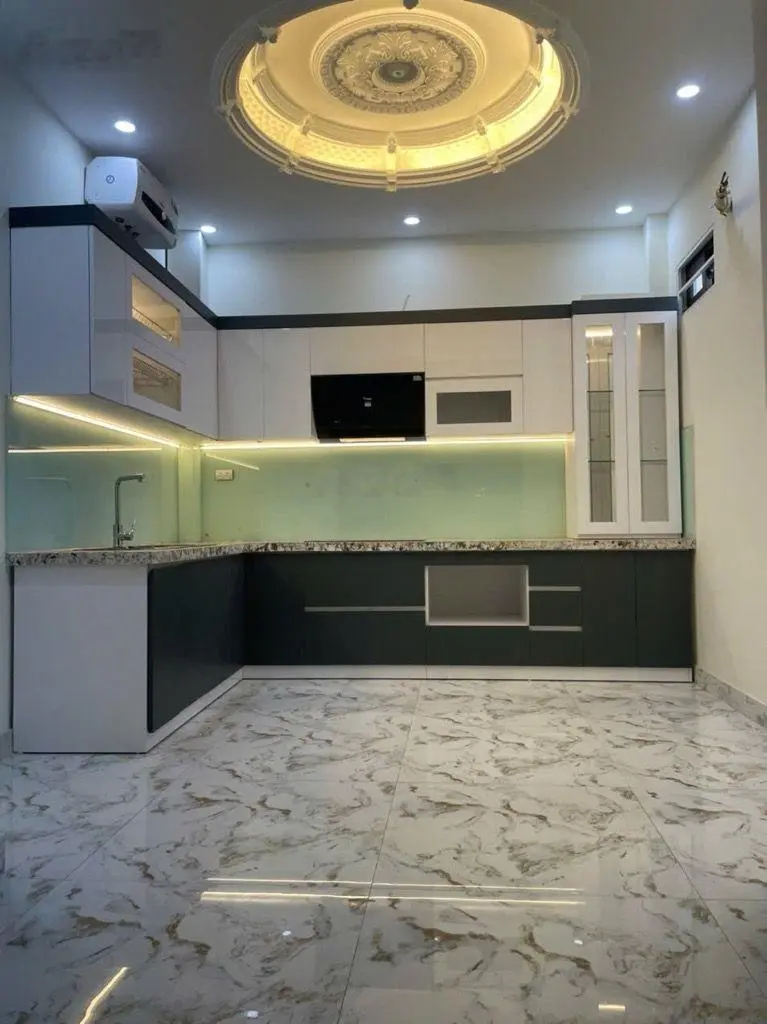 Bán nhà riêng tại đường nguyễn sơn, 16,5 tỷ vnd, 55 m2, 4pn, 5wc, giá cực chất