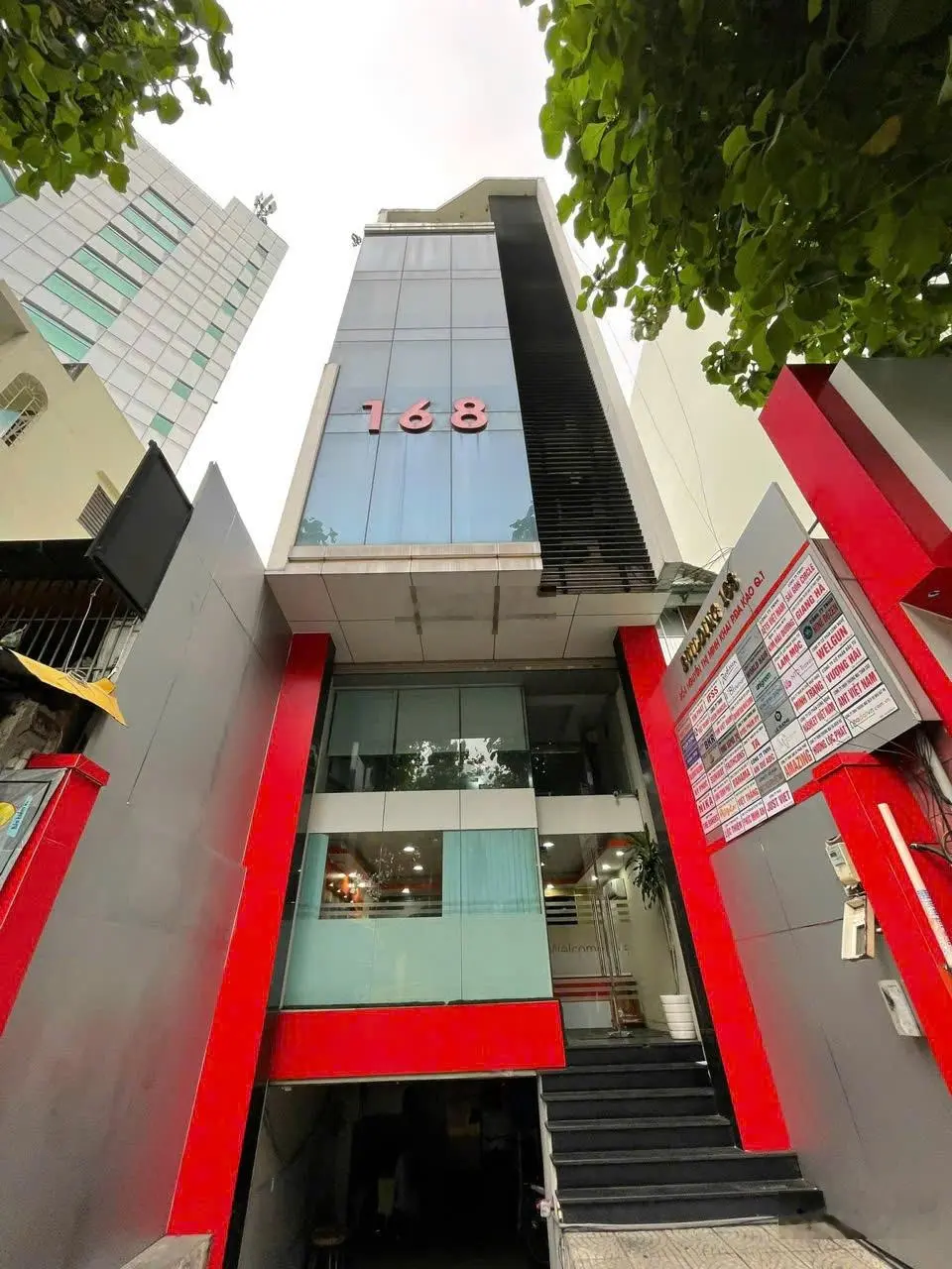 Giảm 10 tỷ building MT Nguyễn Thị Minh Khai, Đa kao Q1 |ngang 6.2m| hầm + 8 lầu| 518m2 sàn| có HĐT
