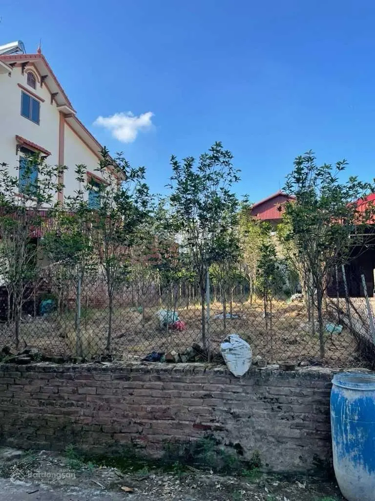 Cạnh - Ecopark - Xóm 10 Xuân Quan, Văn Giang 164m2 MT 7, ô tô tải tránh 8 làn xe xắp song - 5,25 tỷ