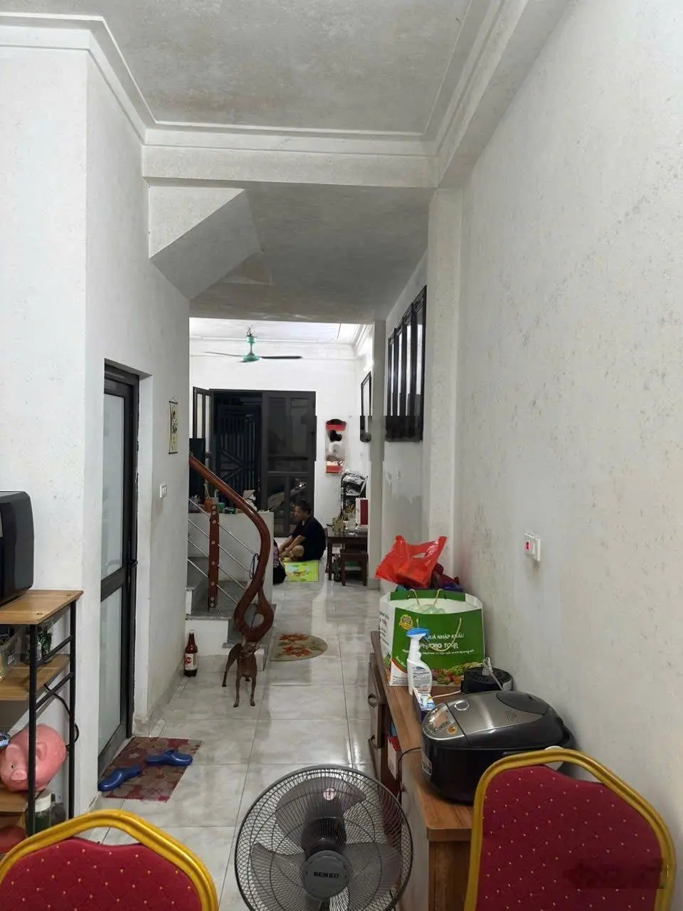 Bán nhà Tổ 10 Thạch Bàn 4 tầng lô góc giá 4 tỷ hơn